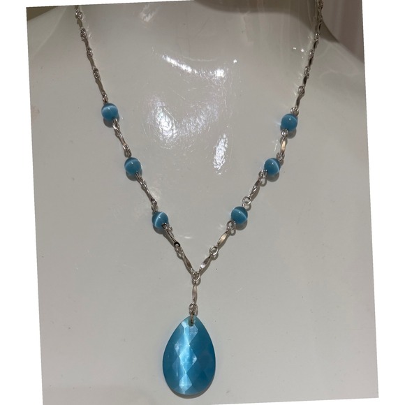 Avon Jewelry - Vtg Avon Blue‎ Cat's Eye Drop Necklace Silver Tone Chain Pendant Jewelry Gift